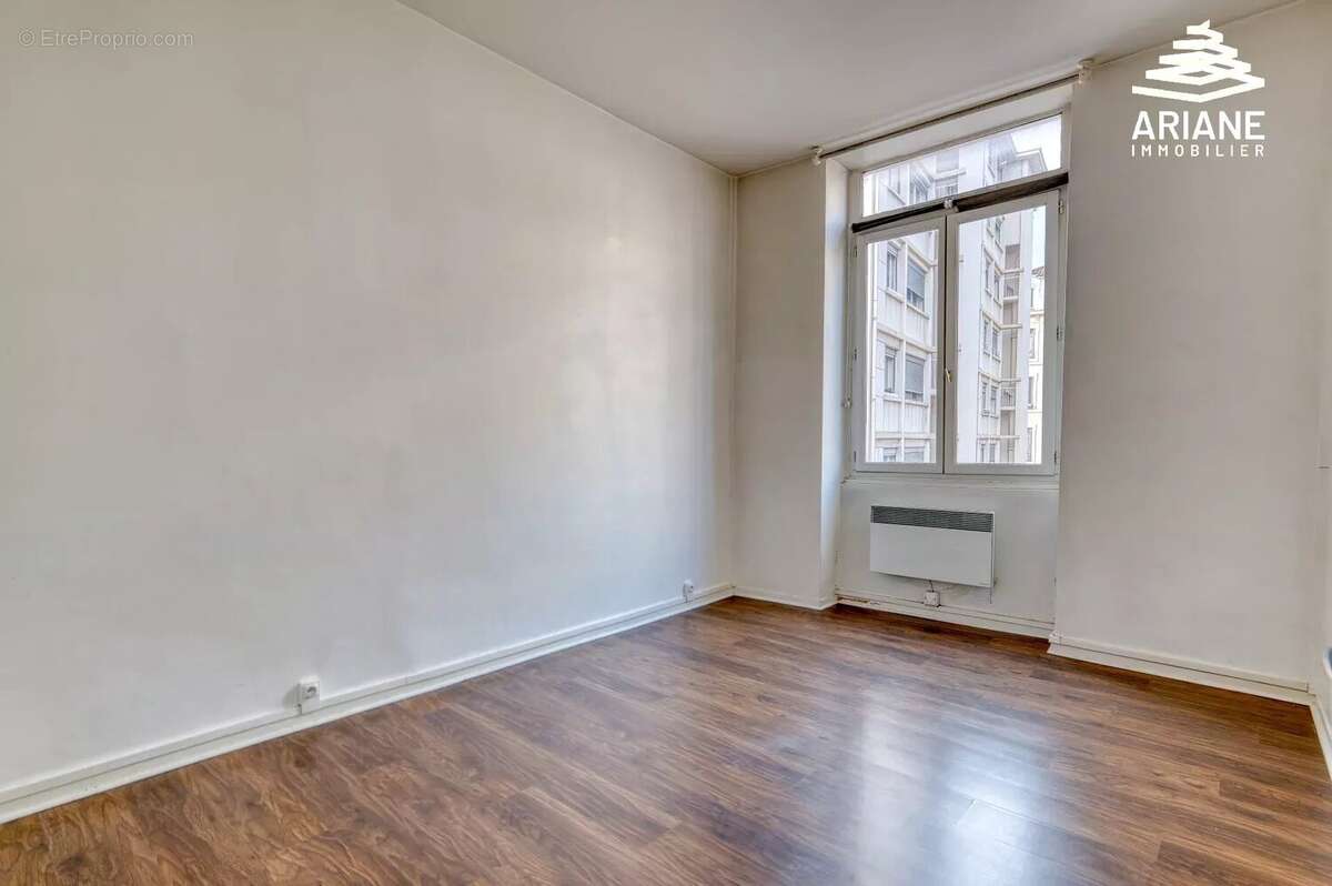 Appartement à LYON-7E