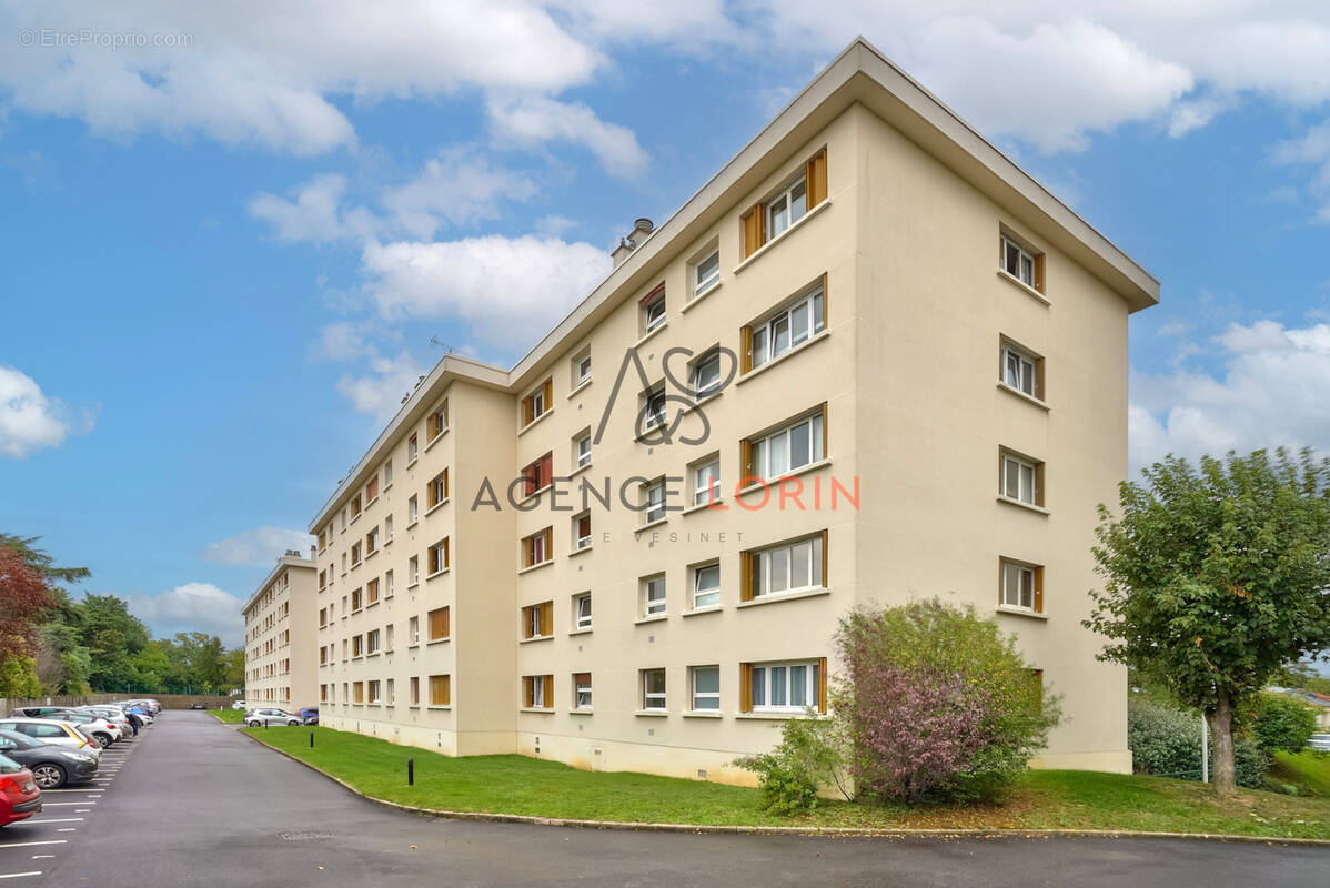 Appartement à CROISSY-SUR-SEINE