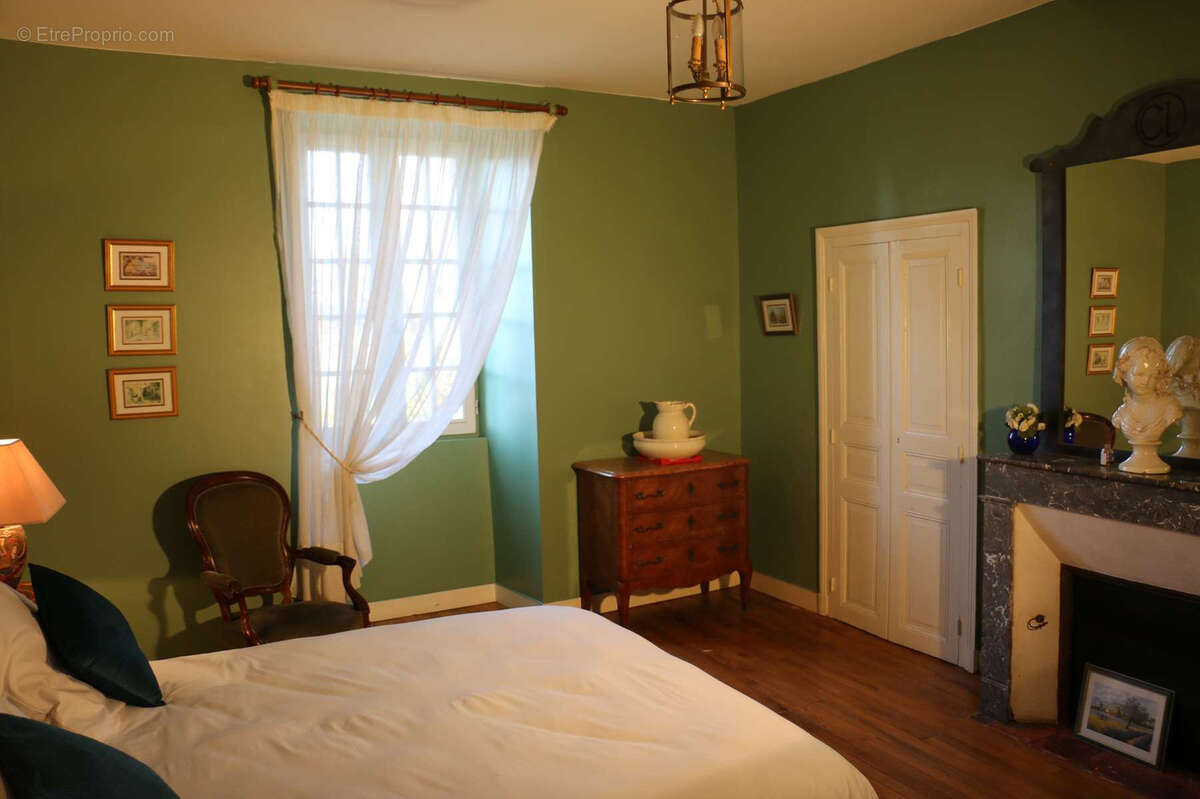 Maison à SAINTE-ORSE