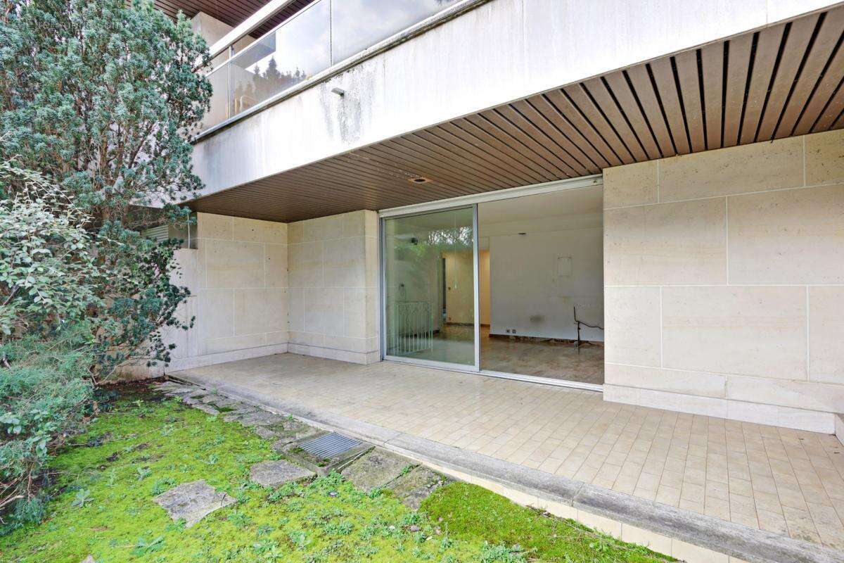 Appartement à FONTENAY-SOUS-BOIS