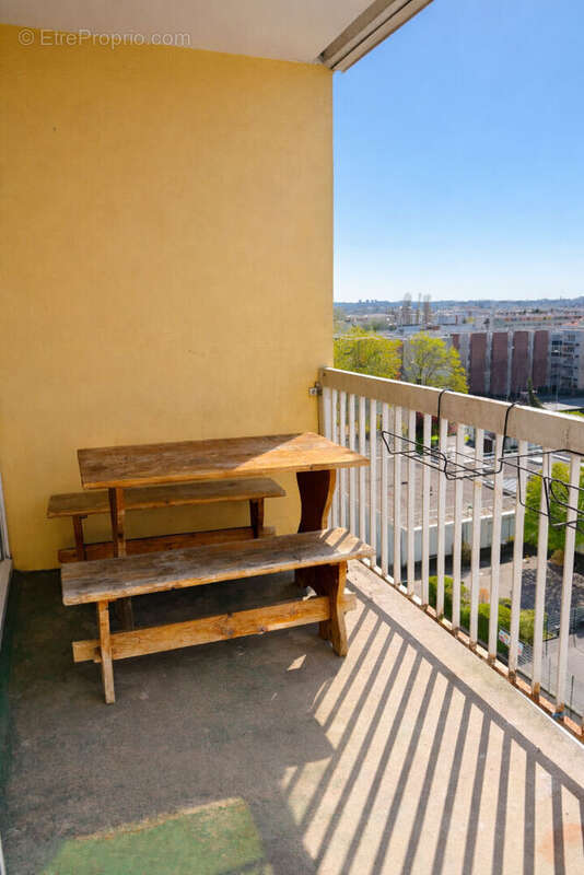 Appartement à NEUILLY-SUR-MARNE