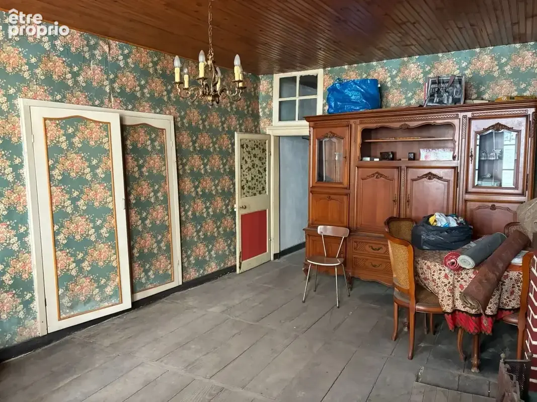 Appartement 150 m² à Saint-Leonard-De-Noblat  - photo 5
