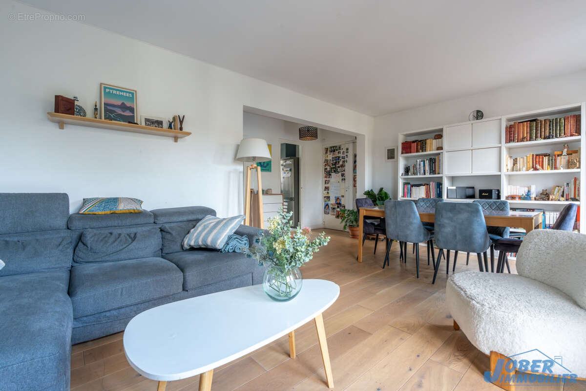 Appartement à NOGENT-SUR-MARNE