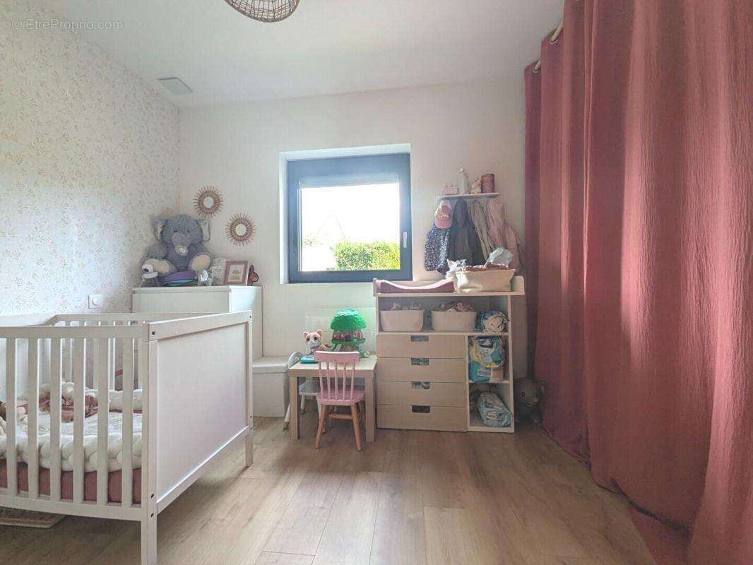 Maison de 150 m² aux performances passives - Un confort de vie exceptionnel au coeur de la nature - photo 10