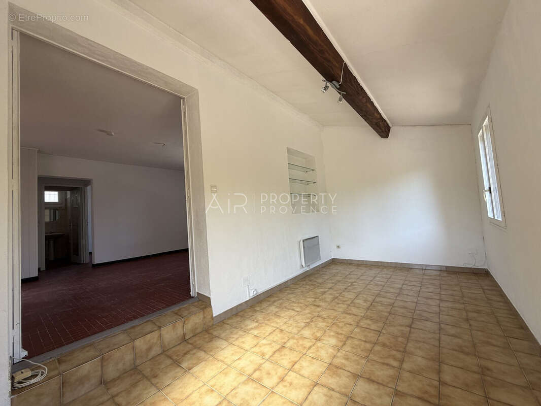Maison 70 m² à Merindol  - photo 6