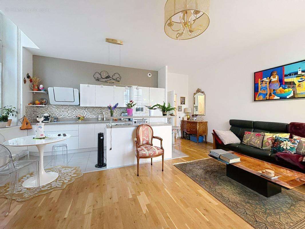 Appartement à LA ROCHELLE
