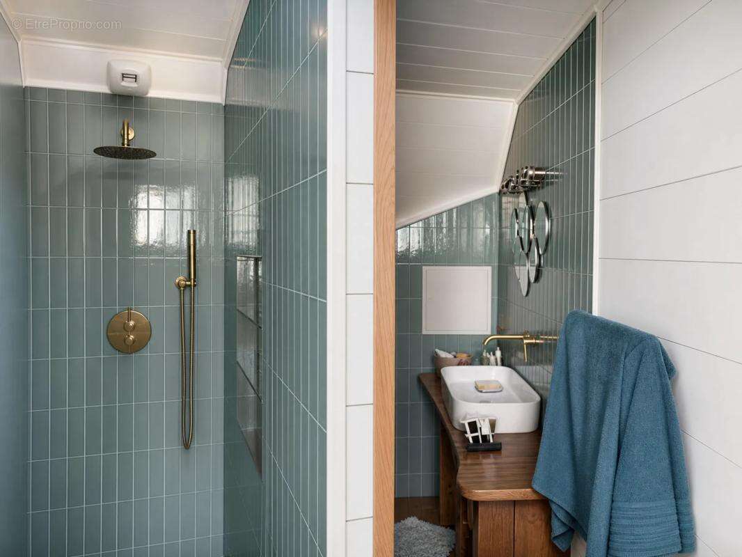 Maison de 13 pièces de 380 m² à Évellys - photo 8