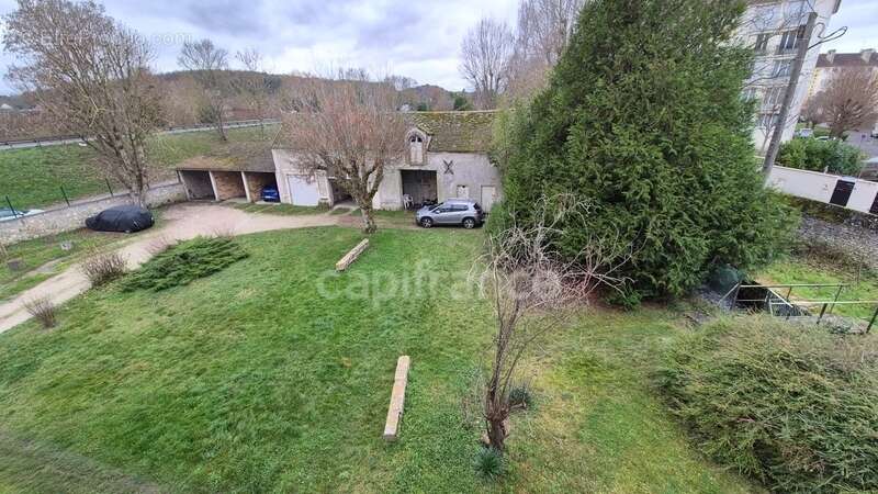Appartement à vendre 2 pièces - Caves et Grenier à ETAMPES (91) - photo 4