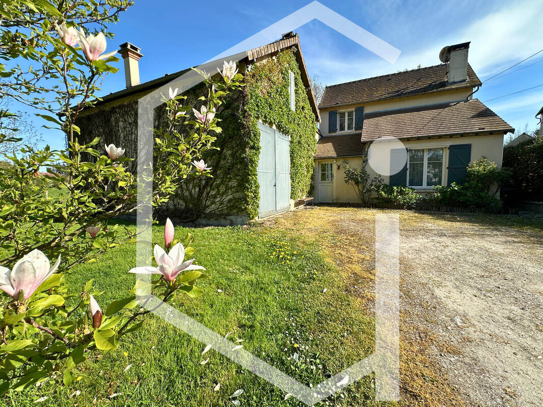 Maison à COSNE-COURS-SUR-LOIRE