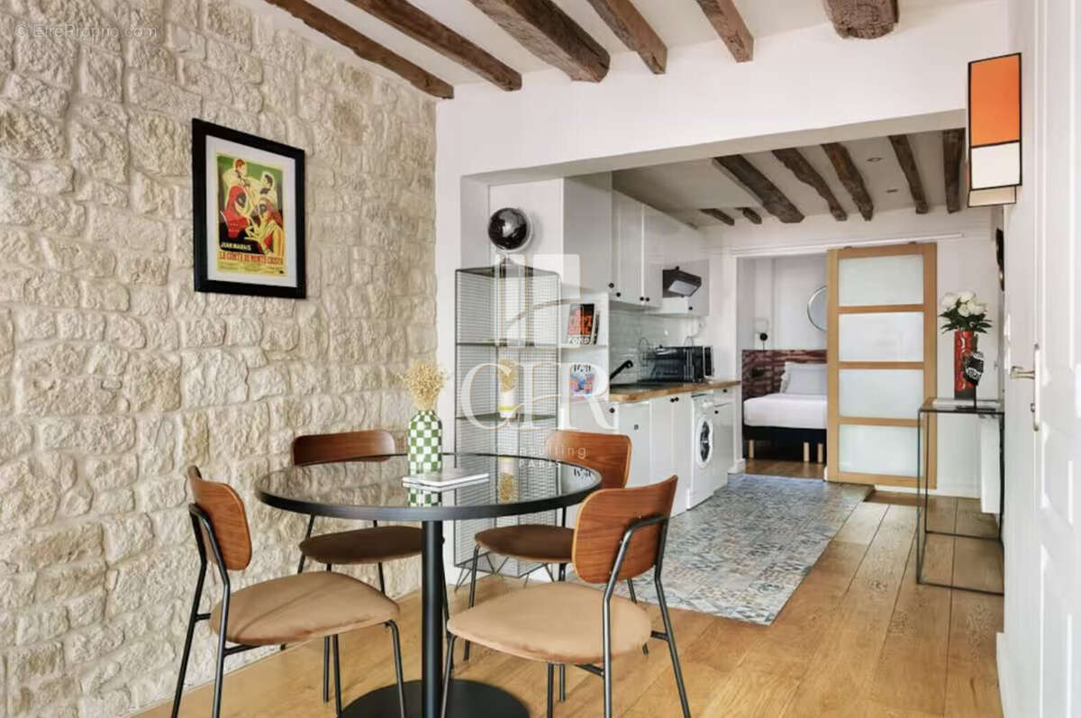 Commerce 37 m² à Paris-2e  - photo 3