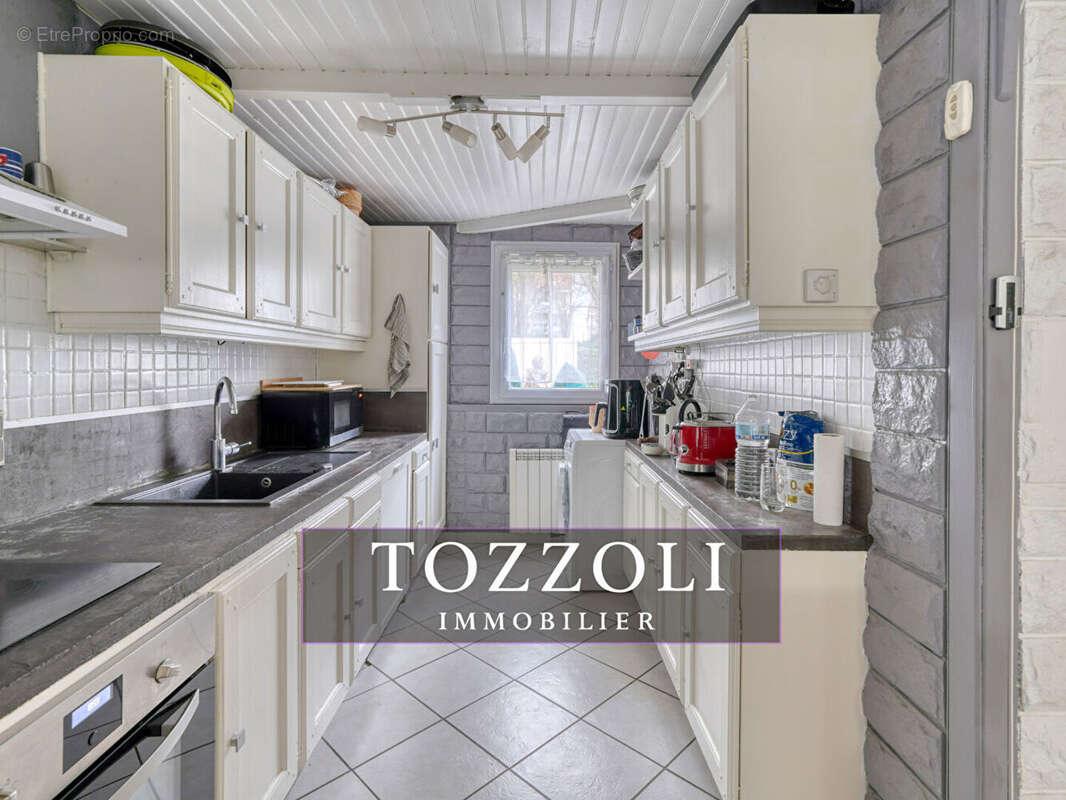 Maison à VILLEFONTAINE