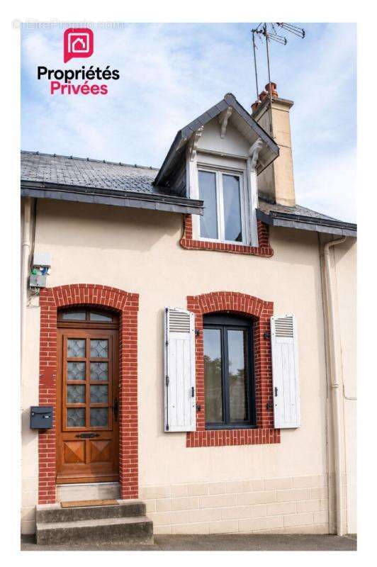Maison à PORT-BRILLET
