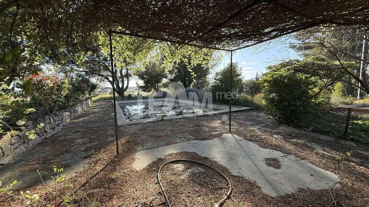 Maison à VILLEVEYRAC