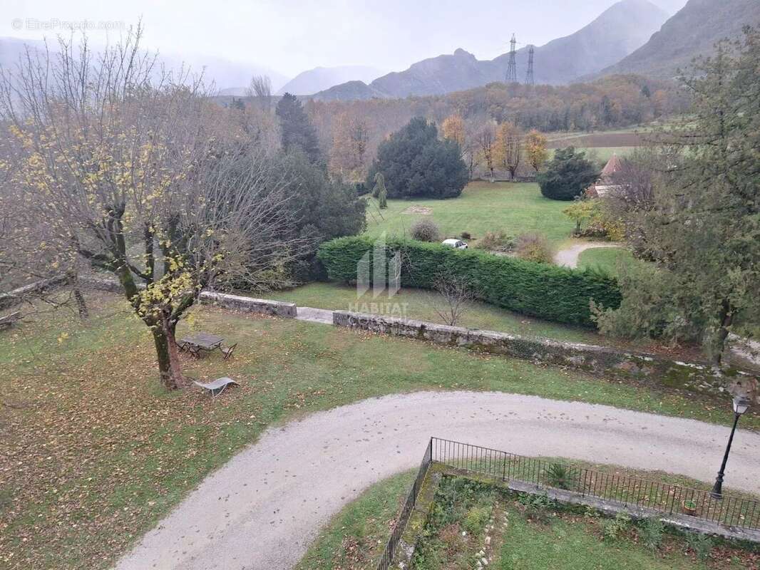 Appartement à VARCES-ALLIERES-ET-RISSET