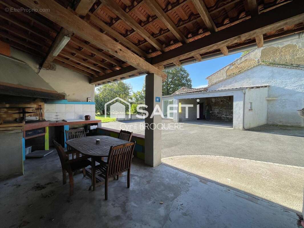 Photo 3 - Maison à ESCATALENS