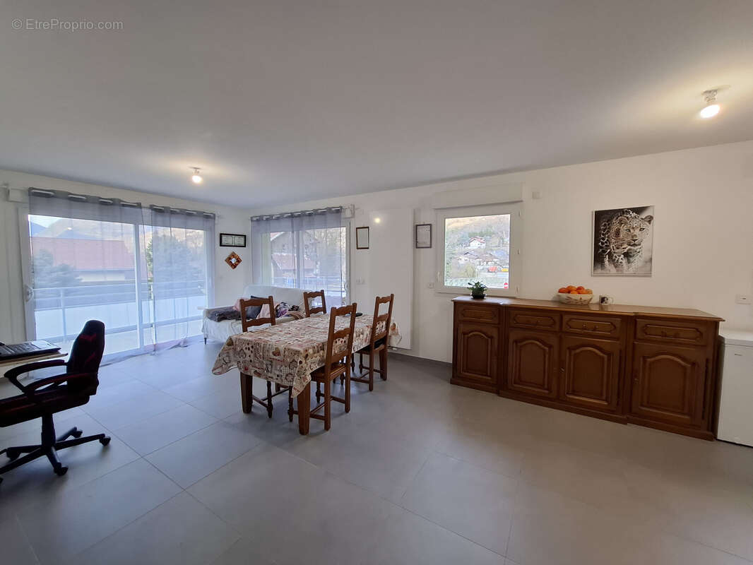 Appartement à AIGUEBLANCHE
