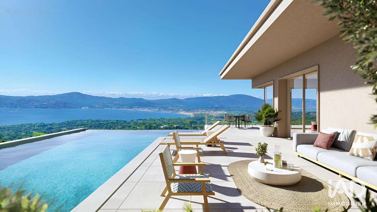 Photo 2 - Maison à GRIMAUD