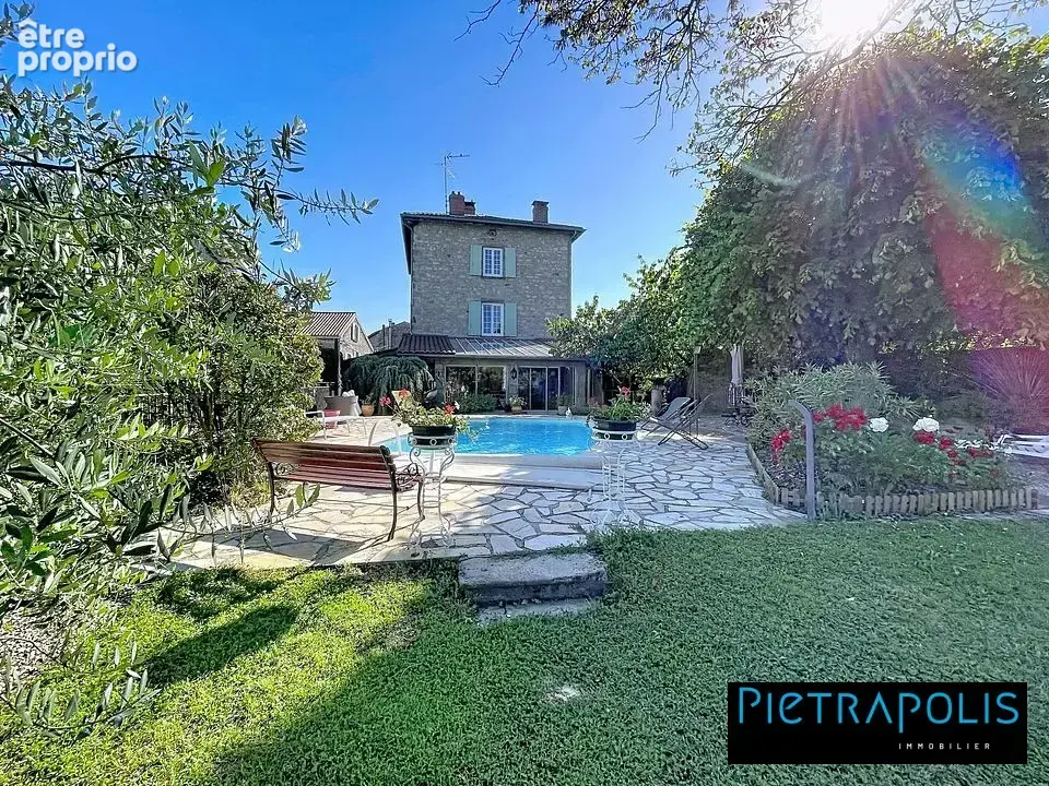 Maison à SOUCIEU-EN-JARREST