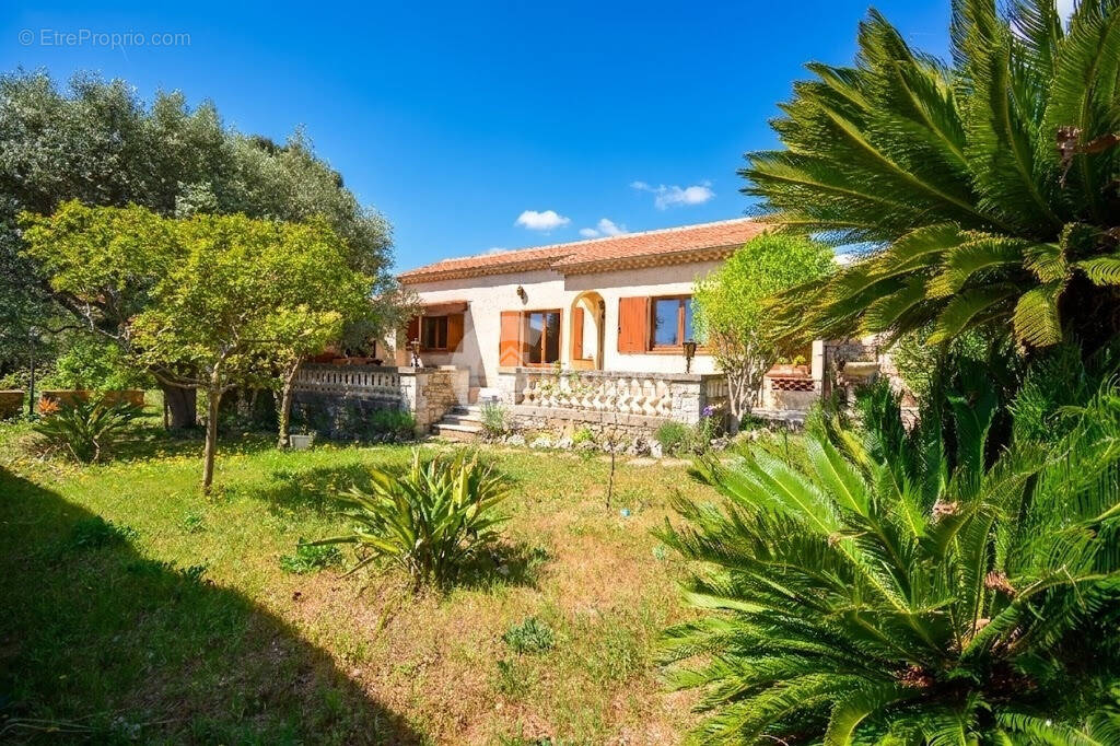 Maison à MOUGINS