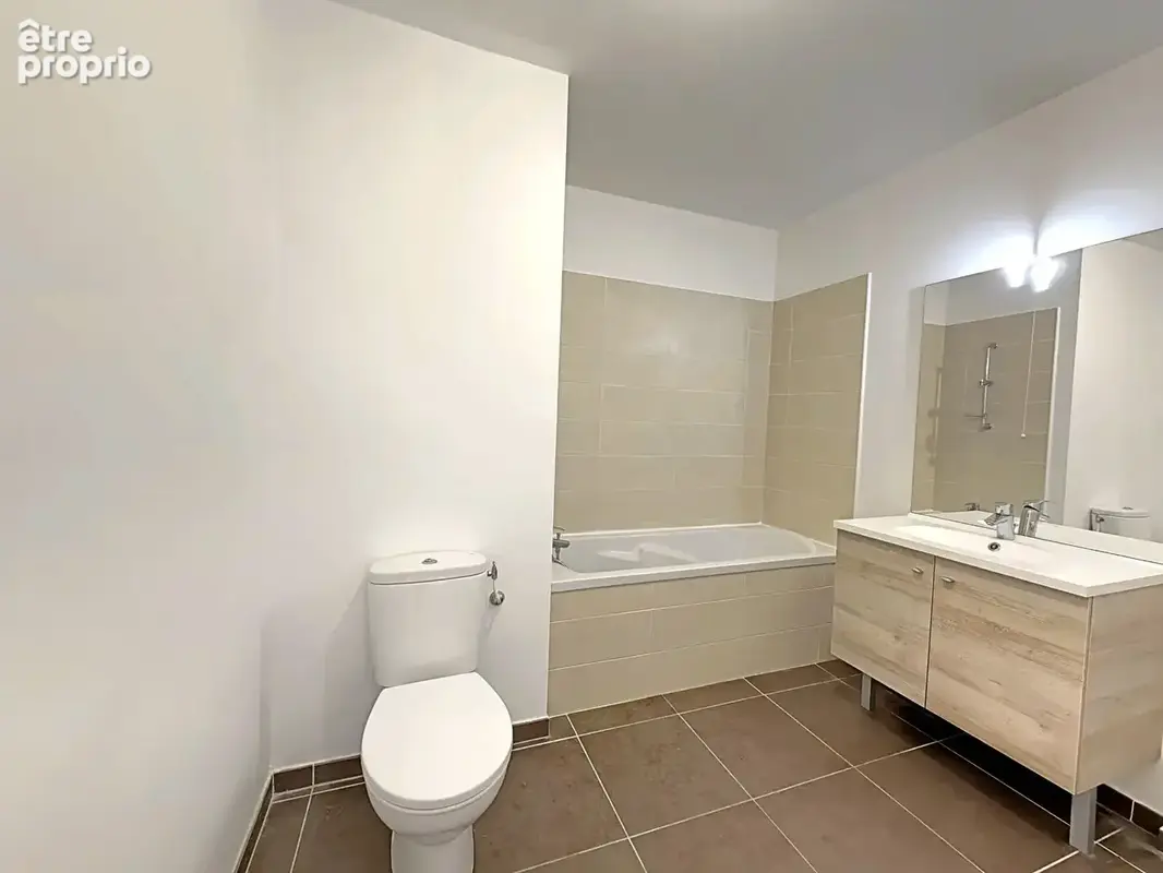 T2 en dernier étage avec terrasse de 16 m² et parking - photo 8