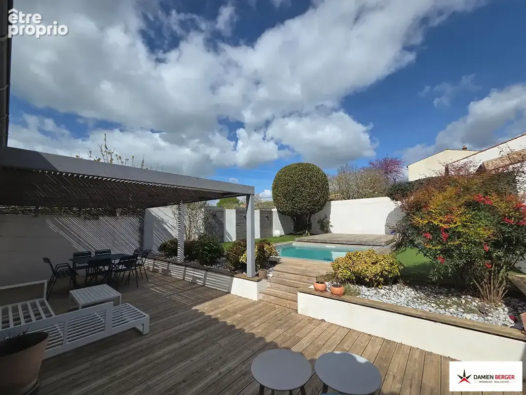 L'houmeau, propriété de plain-pied avec piscine. - photo 4
