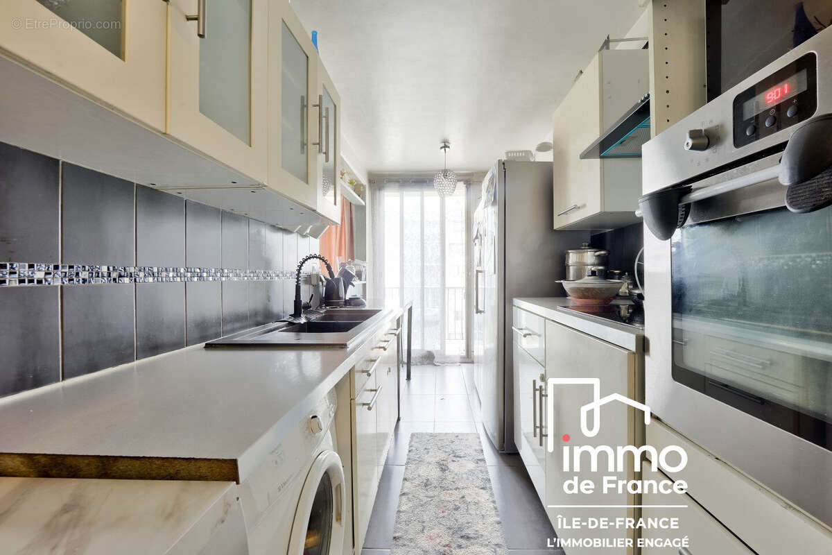 Appartement à LE BLANC-MESNIL