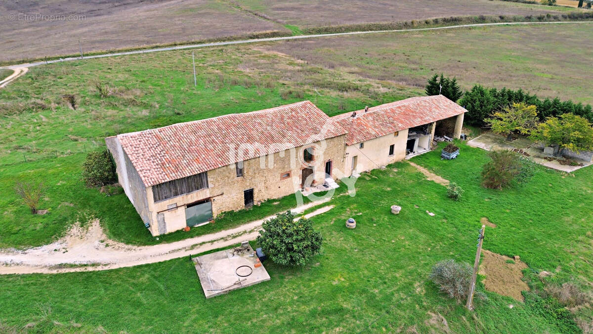 Maison à SAINT-MICHEL-DE-LANES