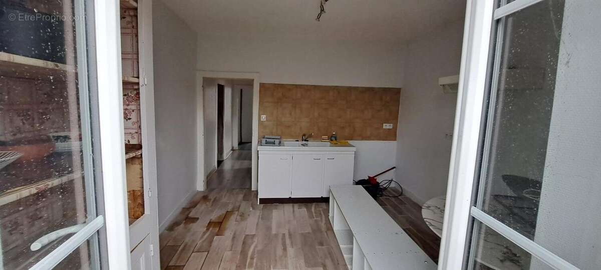 Appartement à JUILLAC