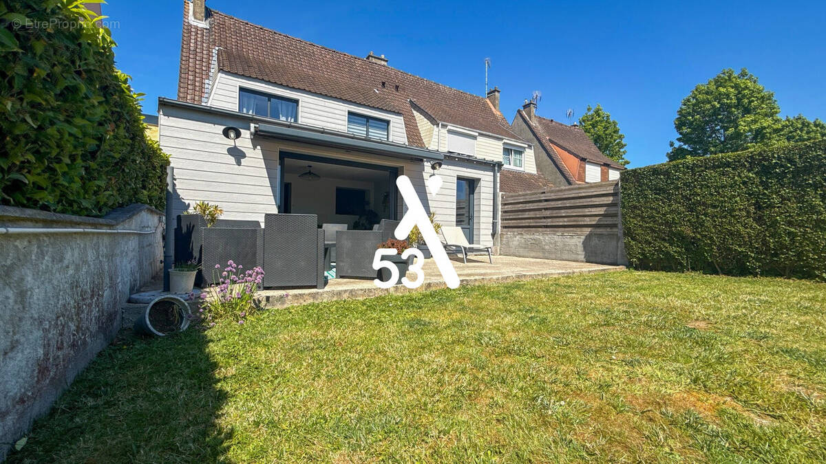 Maison à ARQUES