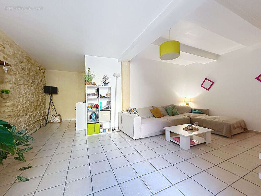 Appartement à PIOLENC