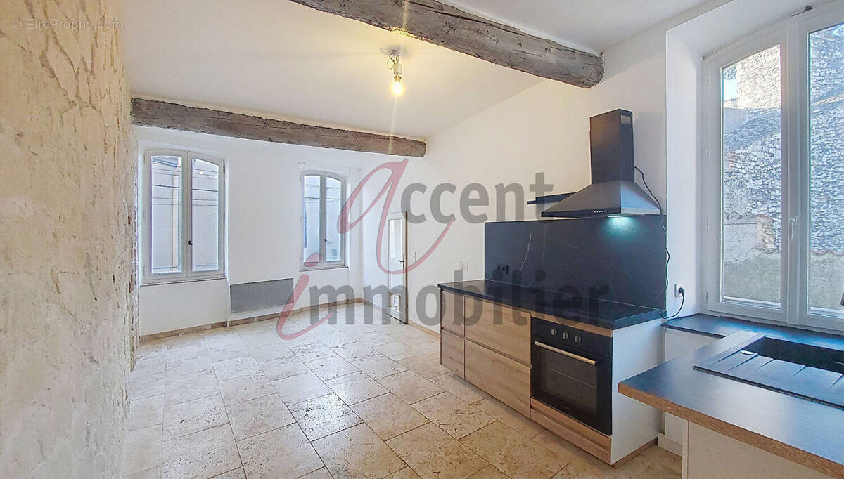 Appartement à NOVES