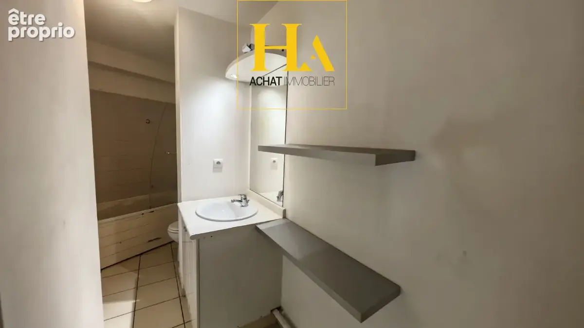 Appartement Sainte-Clotilde 4 pièces 82.01 m2 - photo 9
