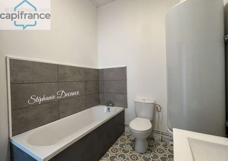 A VENDRE : Immeuble – 5 appartements –  à Fourmies (59) - photo 3