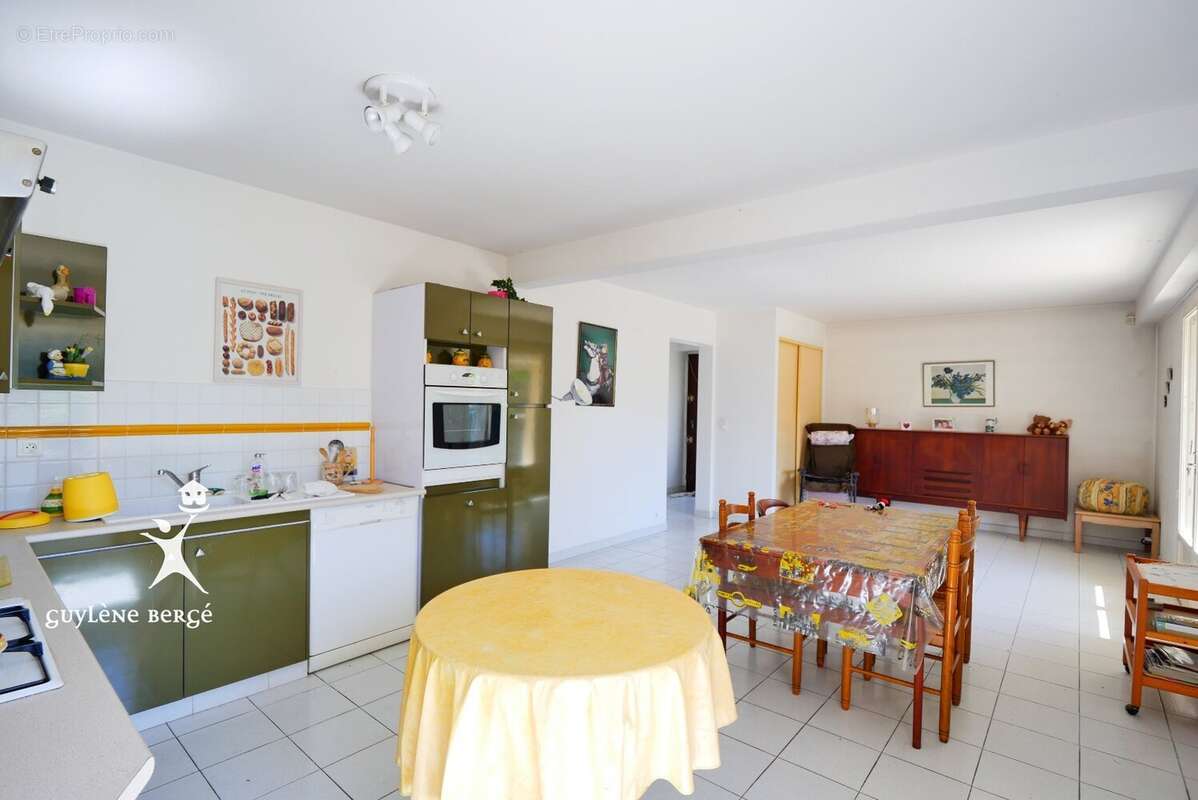 Maison à LE CRES