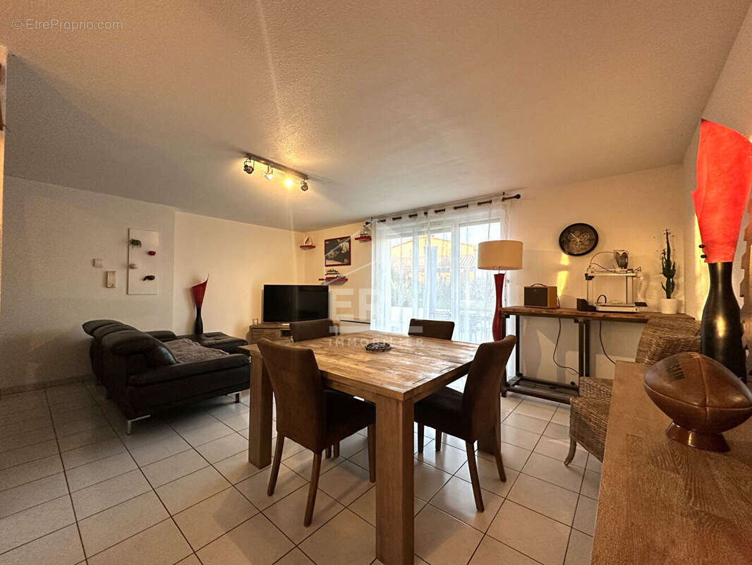 Maison à SAINT-SULPICE