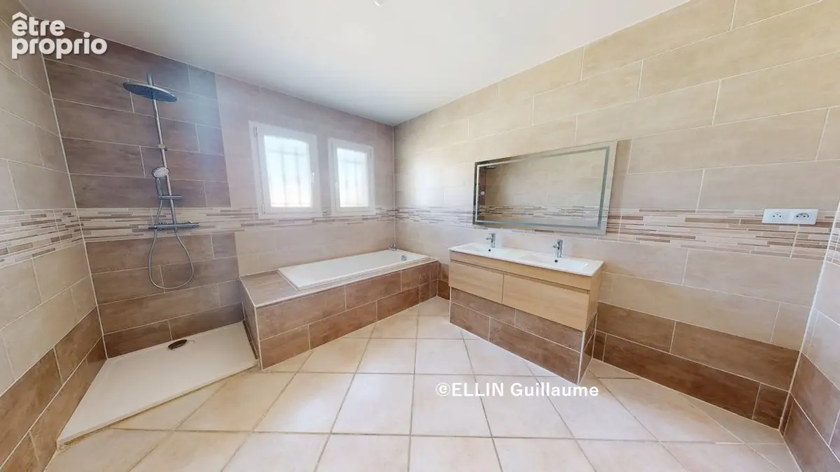 Proximité Perpignan grande maison 4 pièces 170 m2 - photo 8