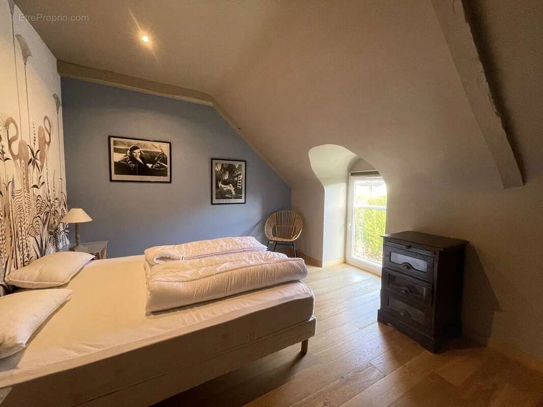 Maison à PLOUER-SUR-RANCE