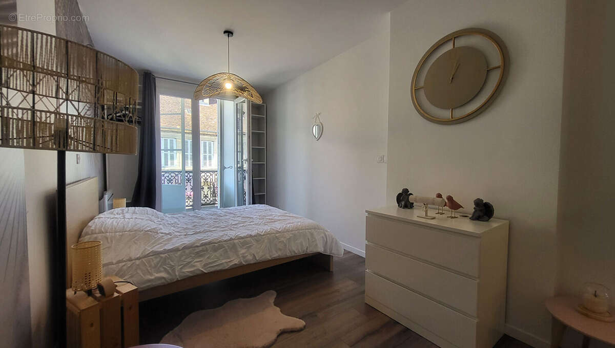 Appartement à LONS-LE-SAUNIER