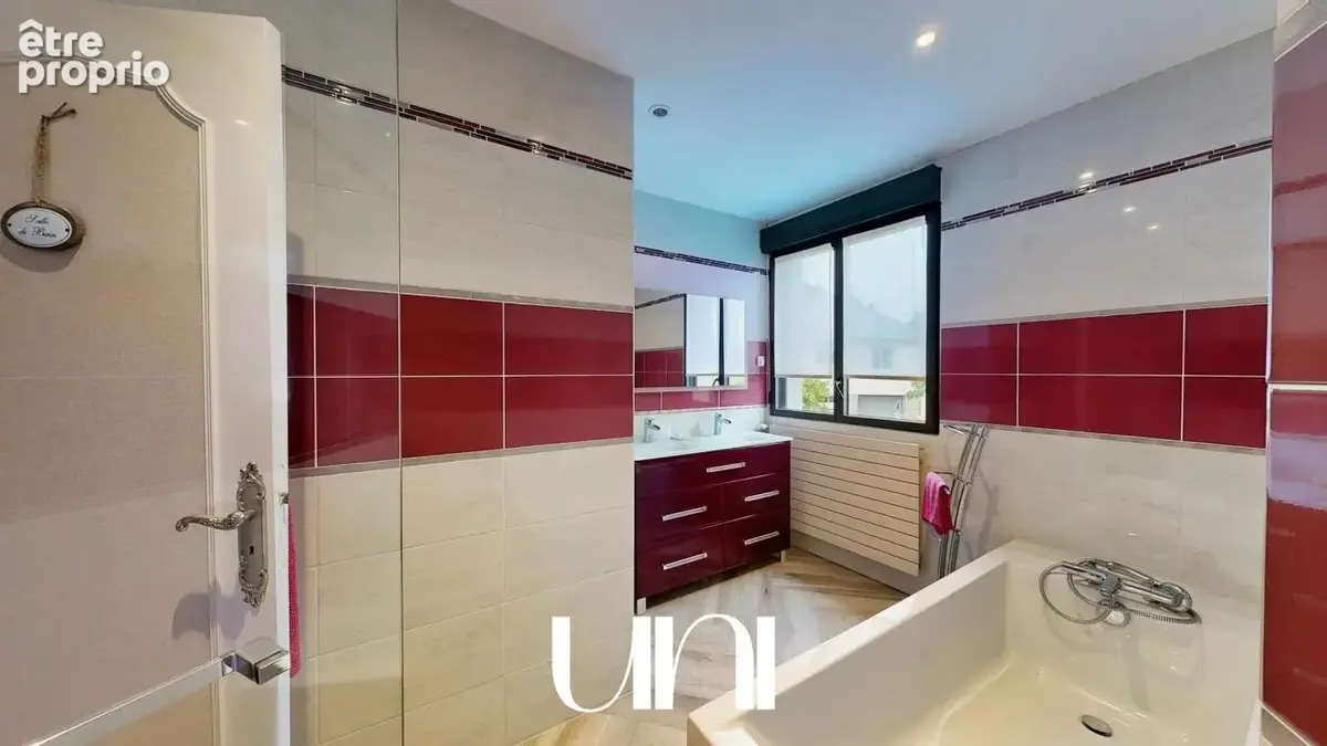 Maison 7 pièces 286 m2 proche plage - Donville-les-Bains - photo 16