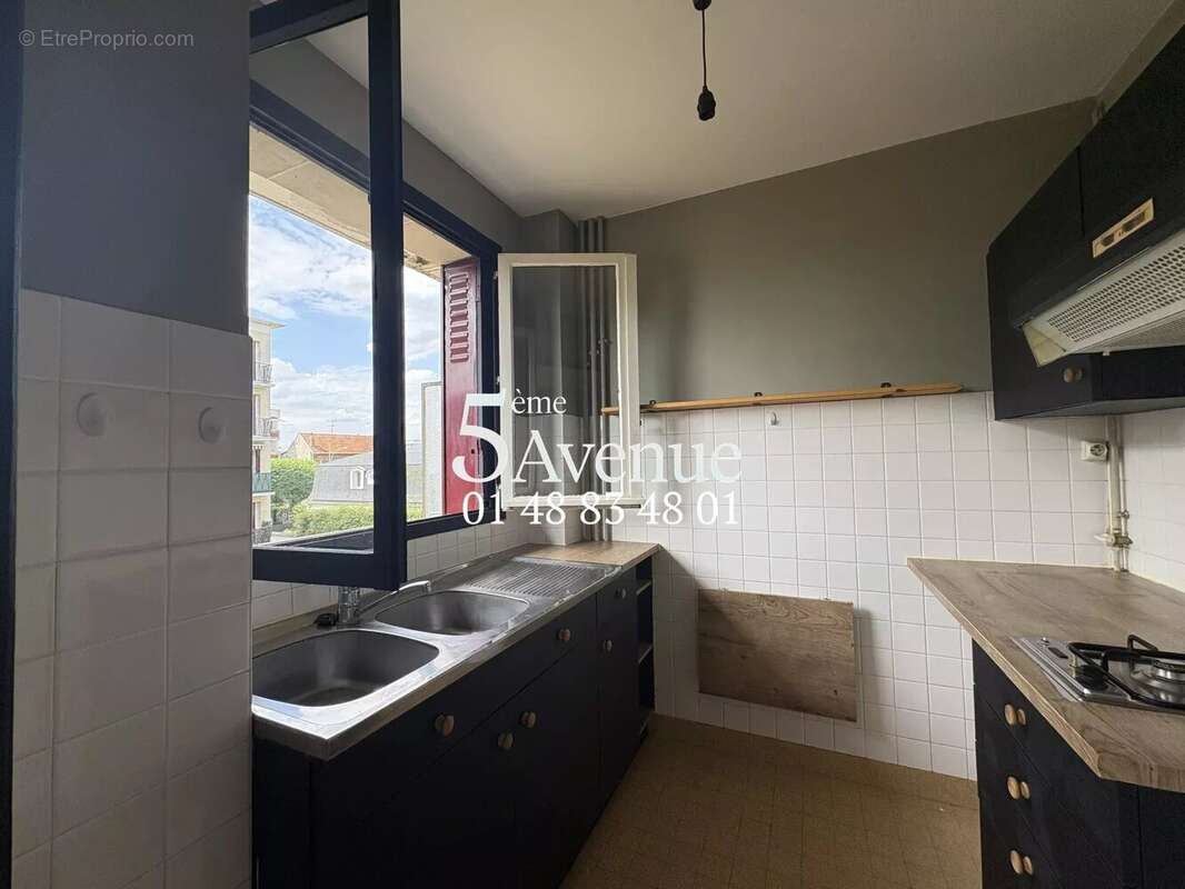 Appartement à SAINT-MAUR-DES-FOSSES