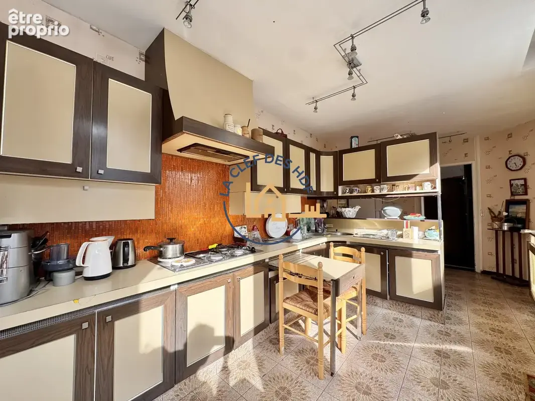 Maison 8 pièces 300 m² à vendre à Douai (59500) - photo 4