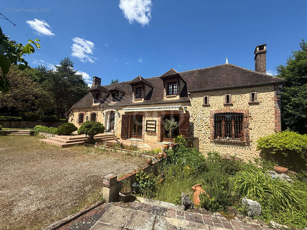 Maison à SAINT-FARGEAU
