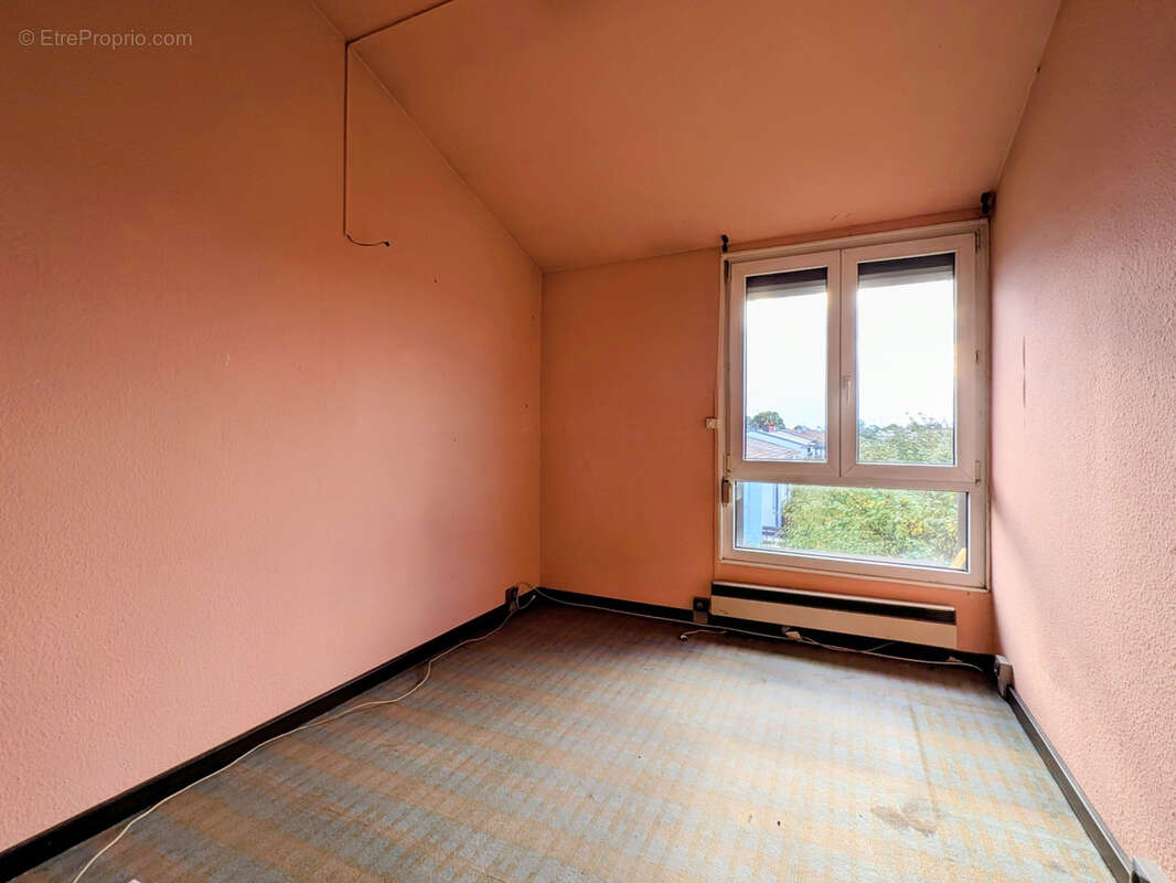 Maison à JARVILLE-LA-MALGRANGE