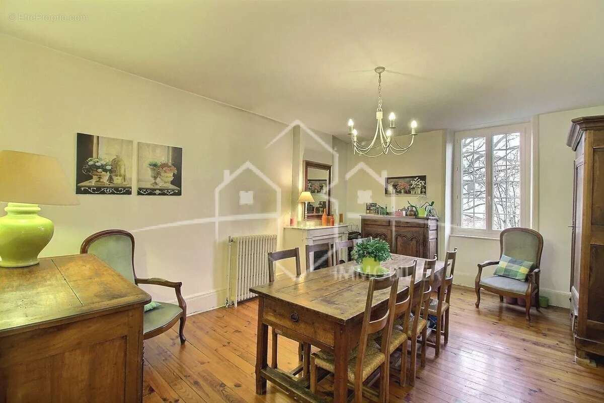 Maison à SAINT-VALLIER