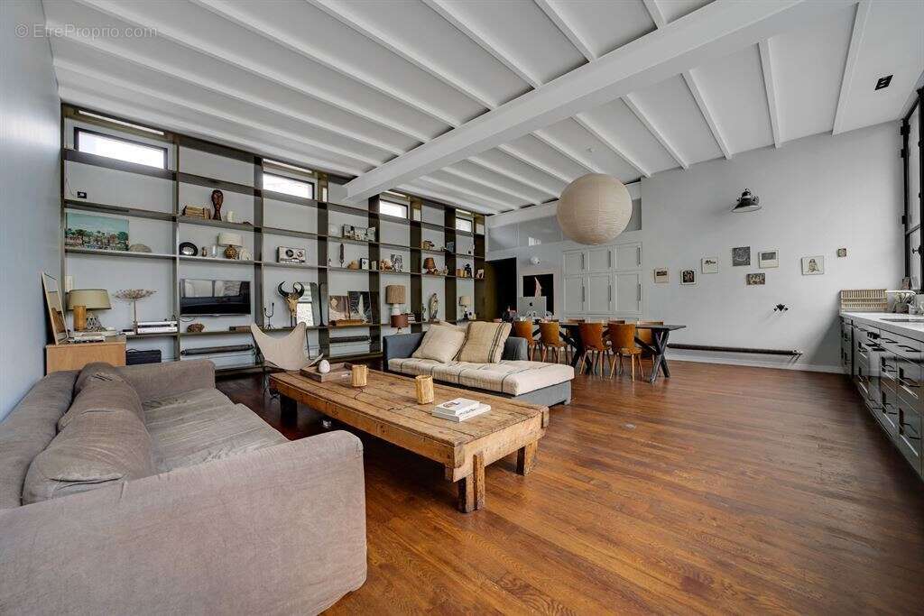 Appartement à PARIS-11E