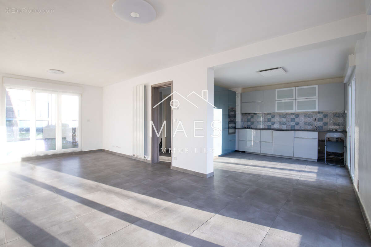 Maison à WAMBRECHIES