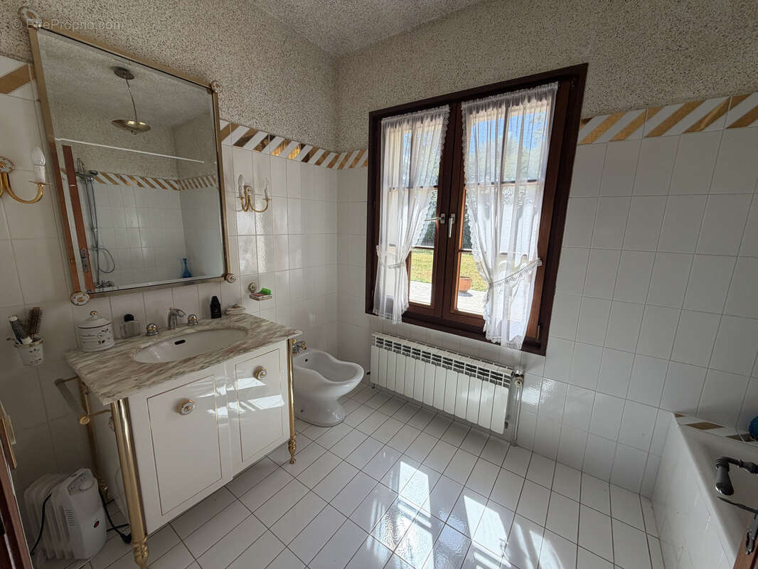Maison de 174m2 - photo 9