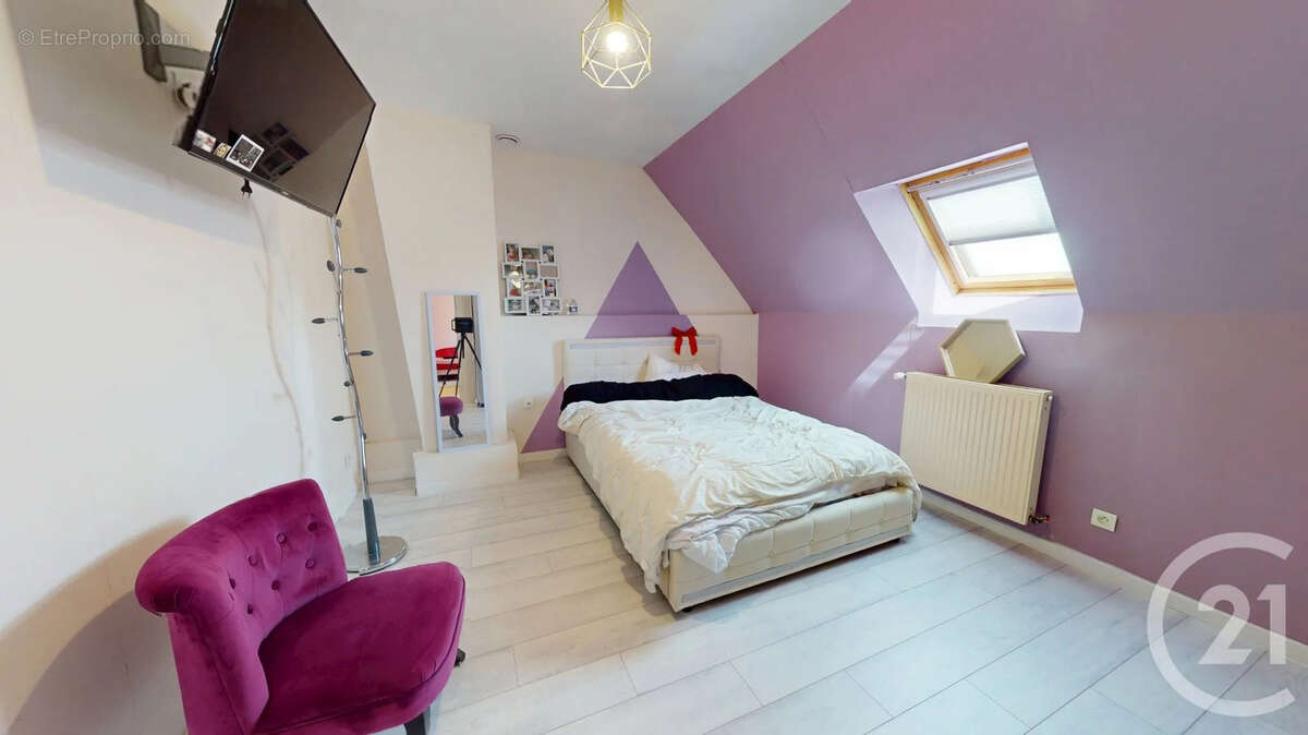 Maison 158 m² à Morcourt  - photo 8