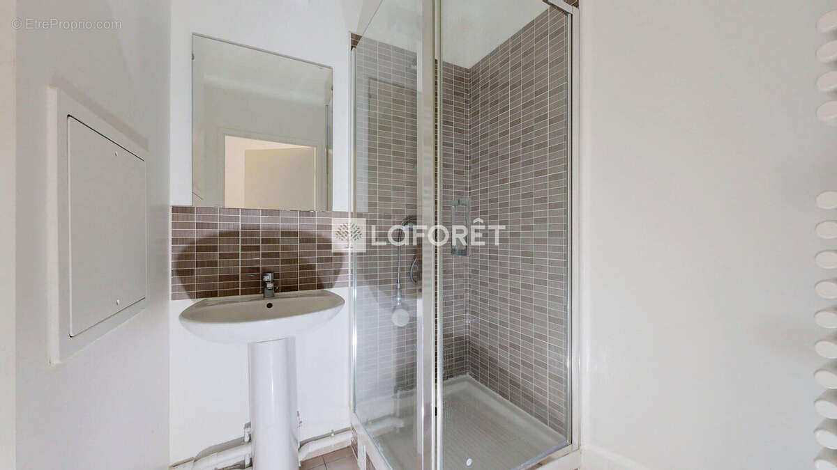 Appartement à NANTERRE