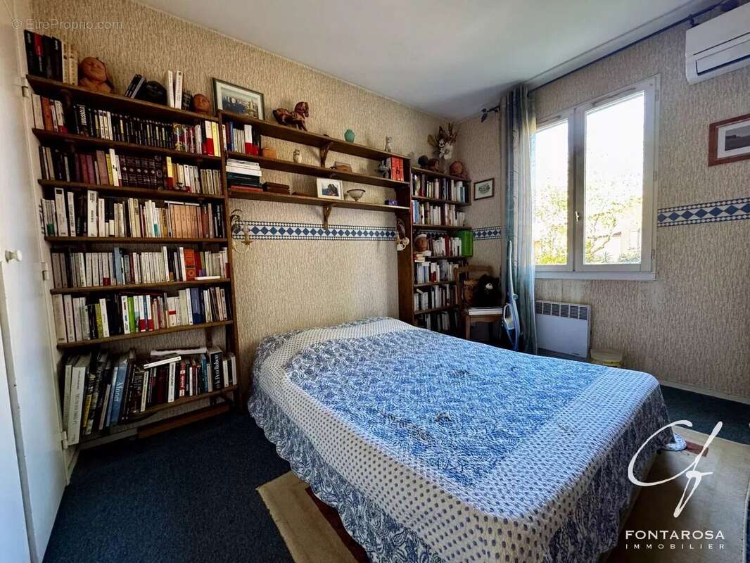 Maison à PUGET-SUR-ARGENS